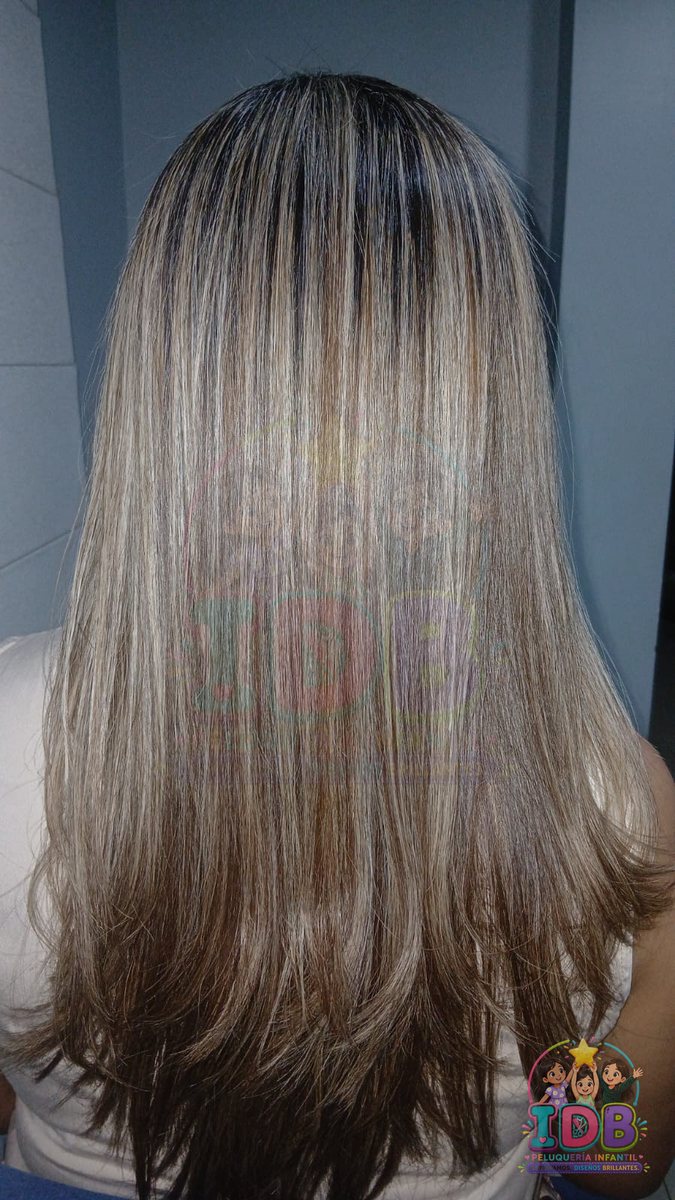 Balayage con corte en capas