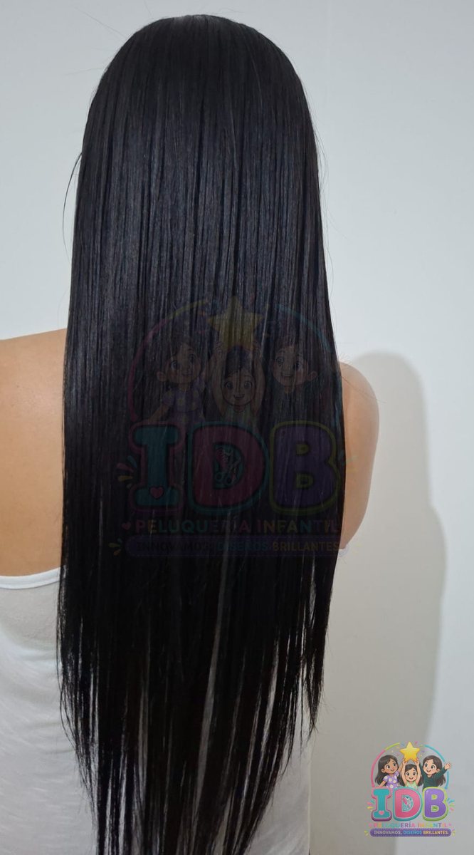 Cabello lacio largo con alisado y brillo